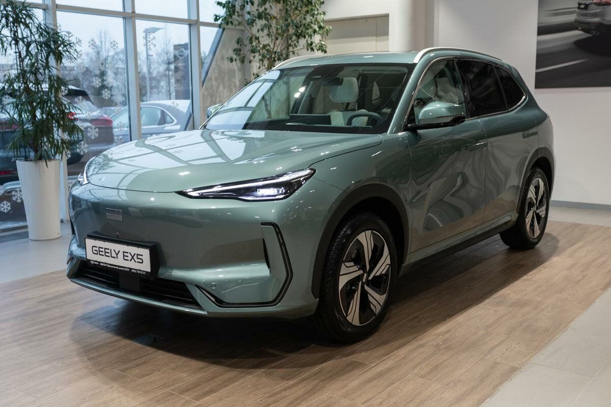 Geely EX5