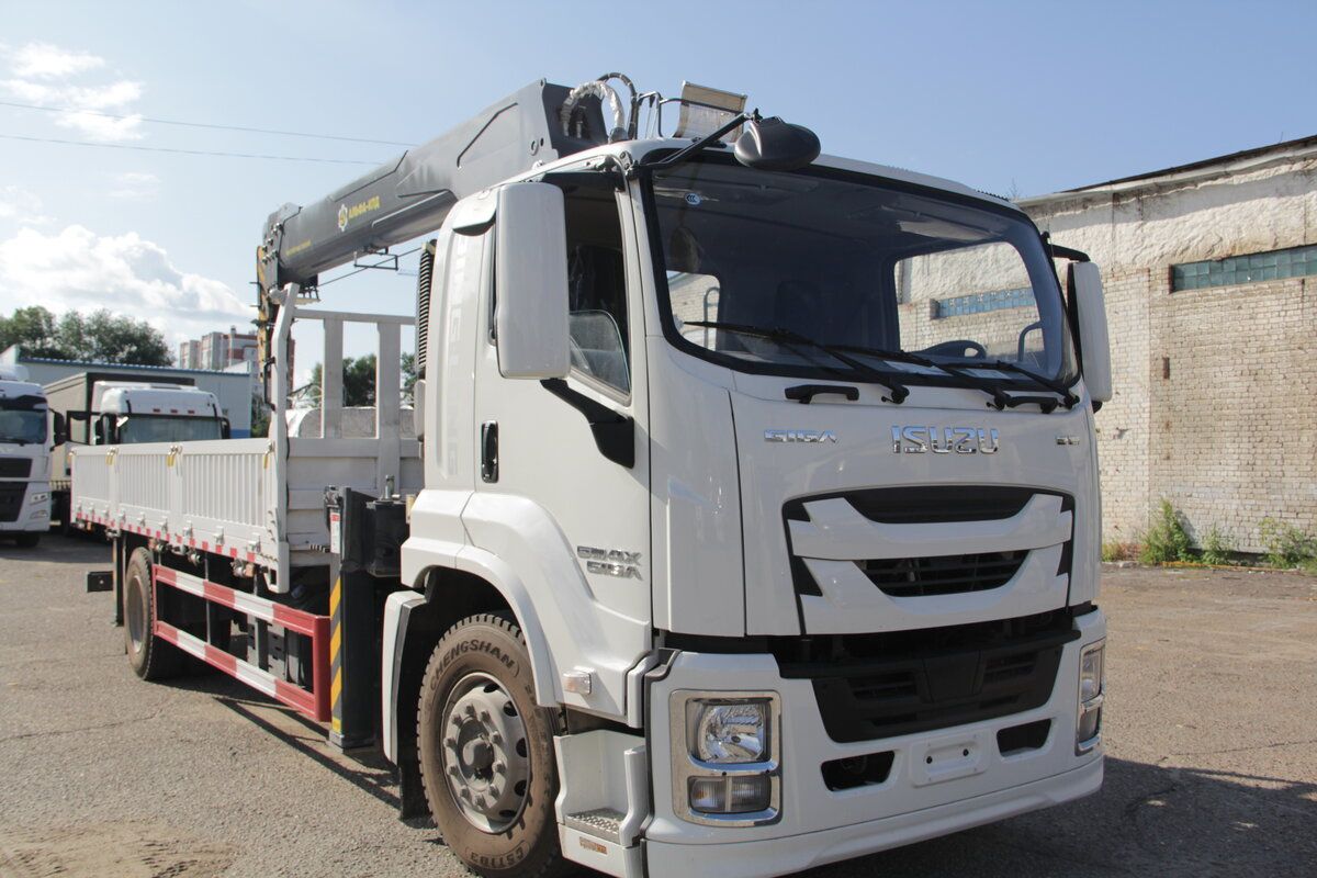 Isuzu Giga (C-series)
