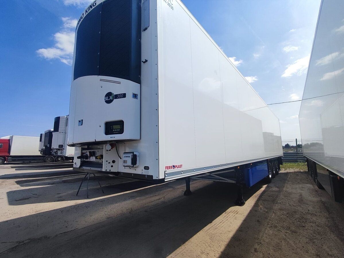 Schmitz Cargobull SKO