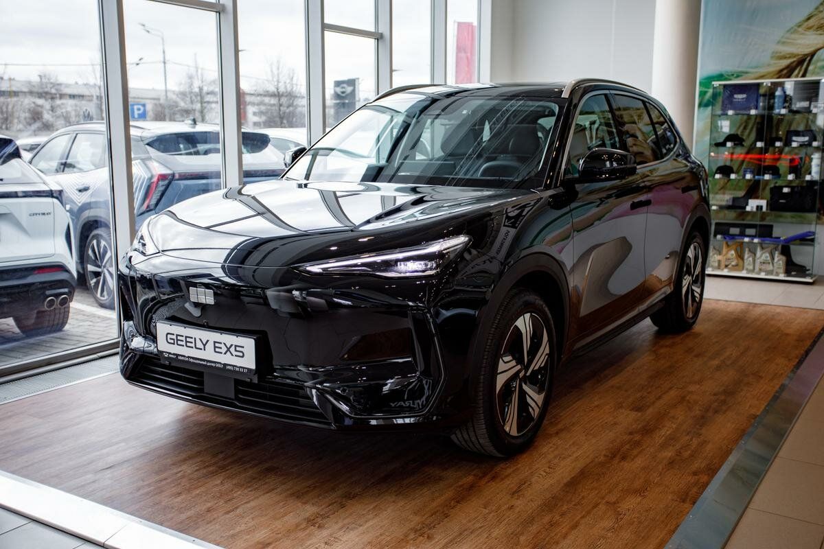 Geely EX5