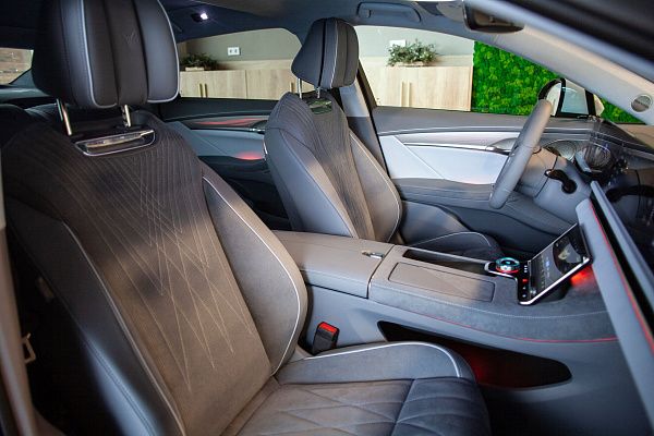 Фото автомобиля