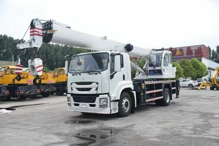Isuzu Автокран
