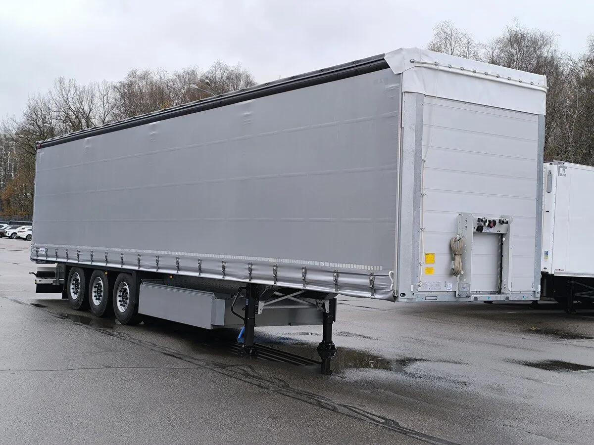Schmitz Cargobull SCB