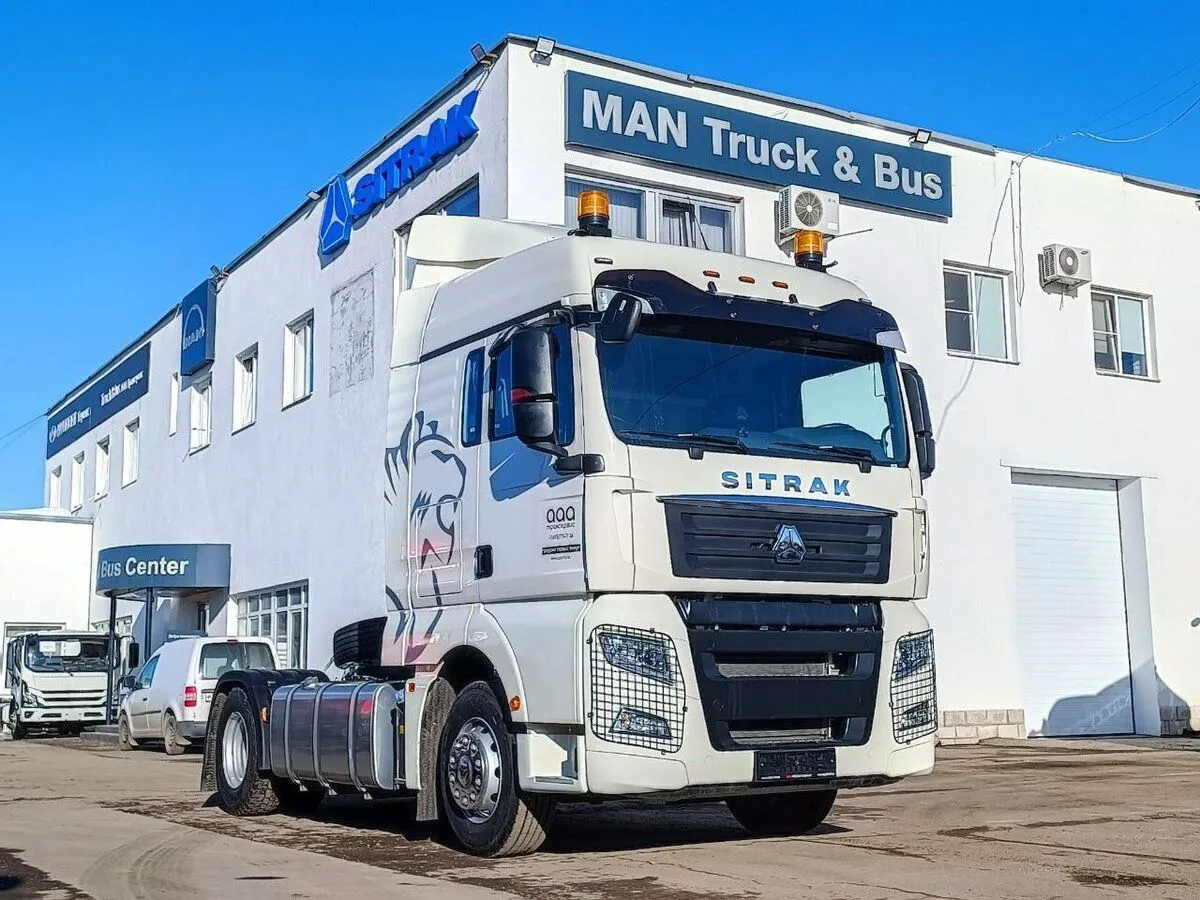 Sinotruk Sitrak C7H