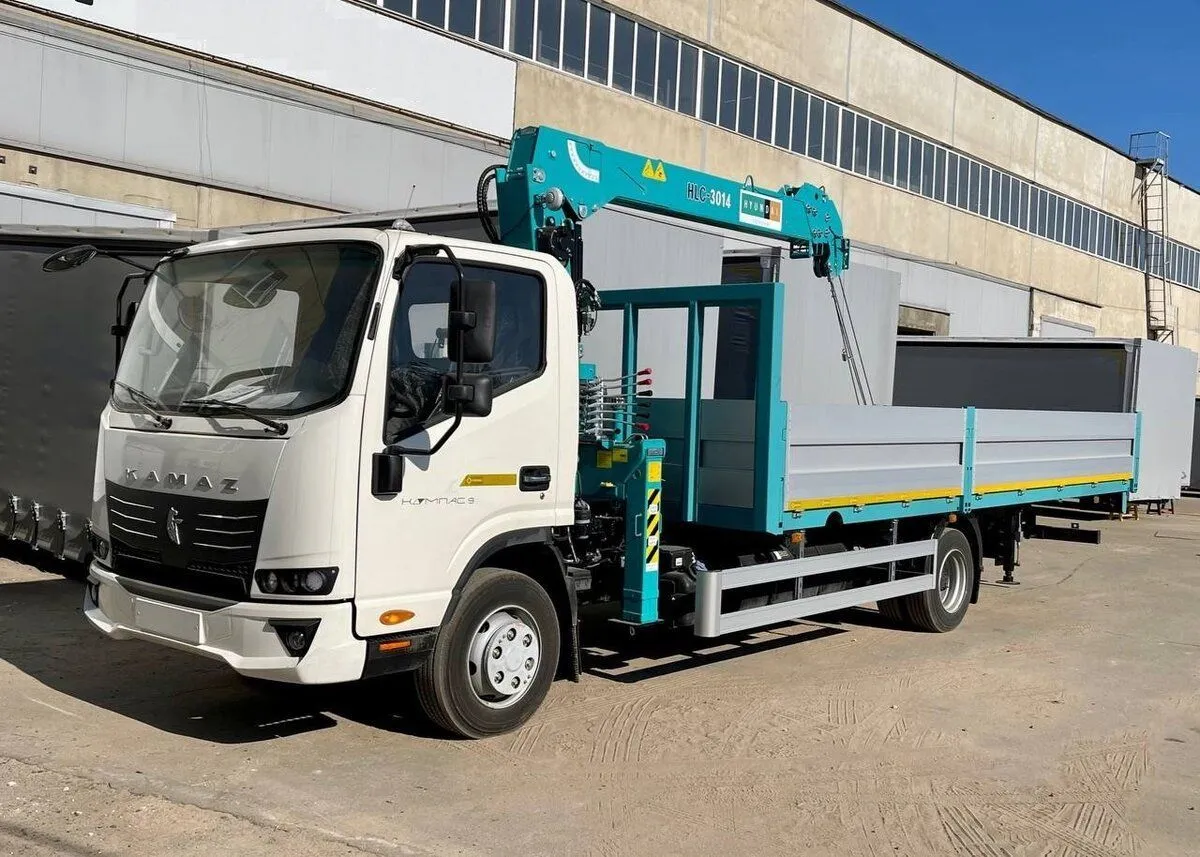 КамАЗ 43089 Компас-9