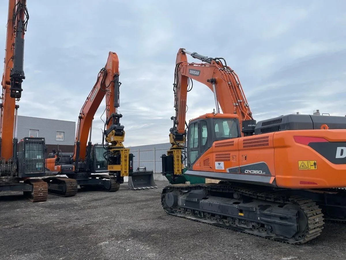 Doosan DX360
