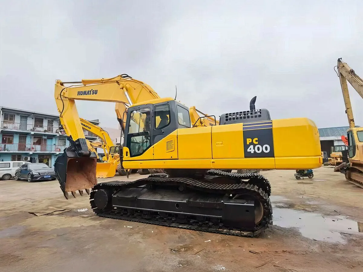 Komatsu PC400