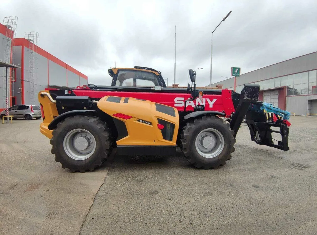 Sany STH1440E