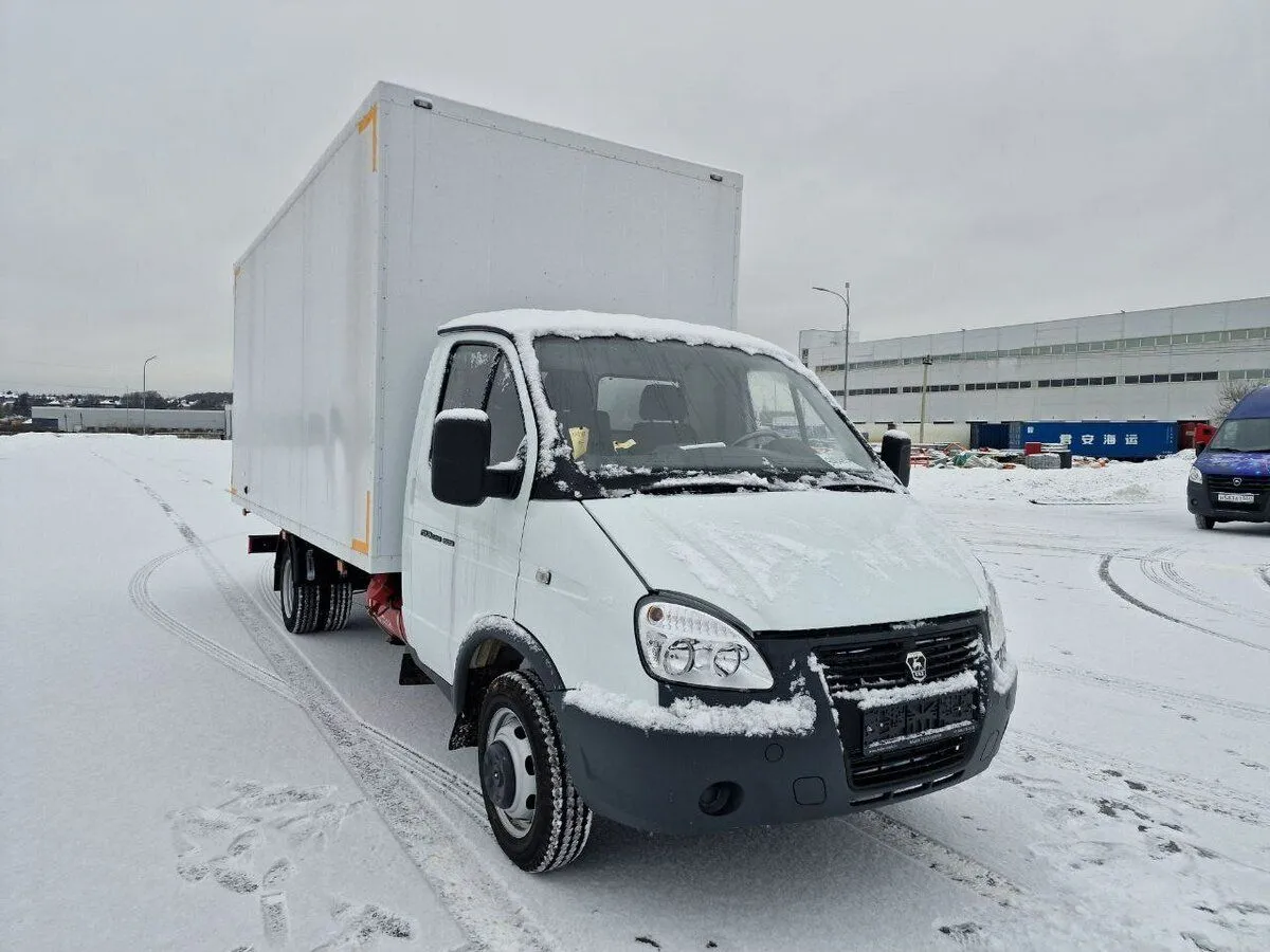 ГАЗ ГАЗель (3302)