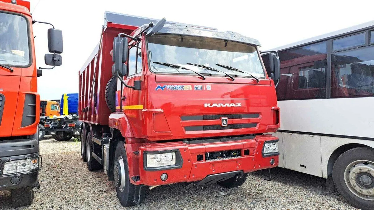КамАЗ 6520