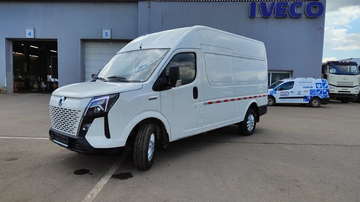 Dongfeng K33
